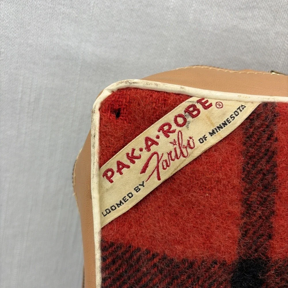 Vintage PAK-A-ROBE Red Plaid Wool Travel Blanket w Carry Case 68x41 Minnesota
